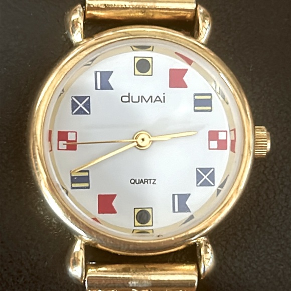 Dumai Flag Design Watch - Picture 5 of 15